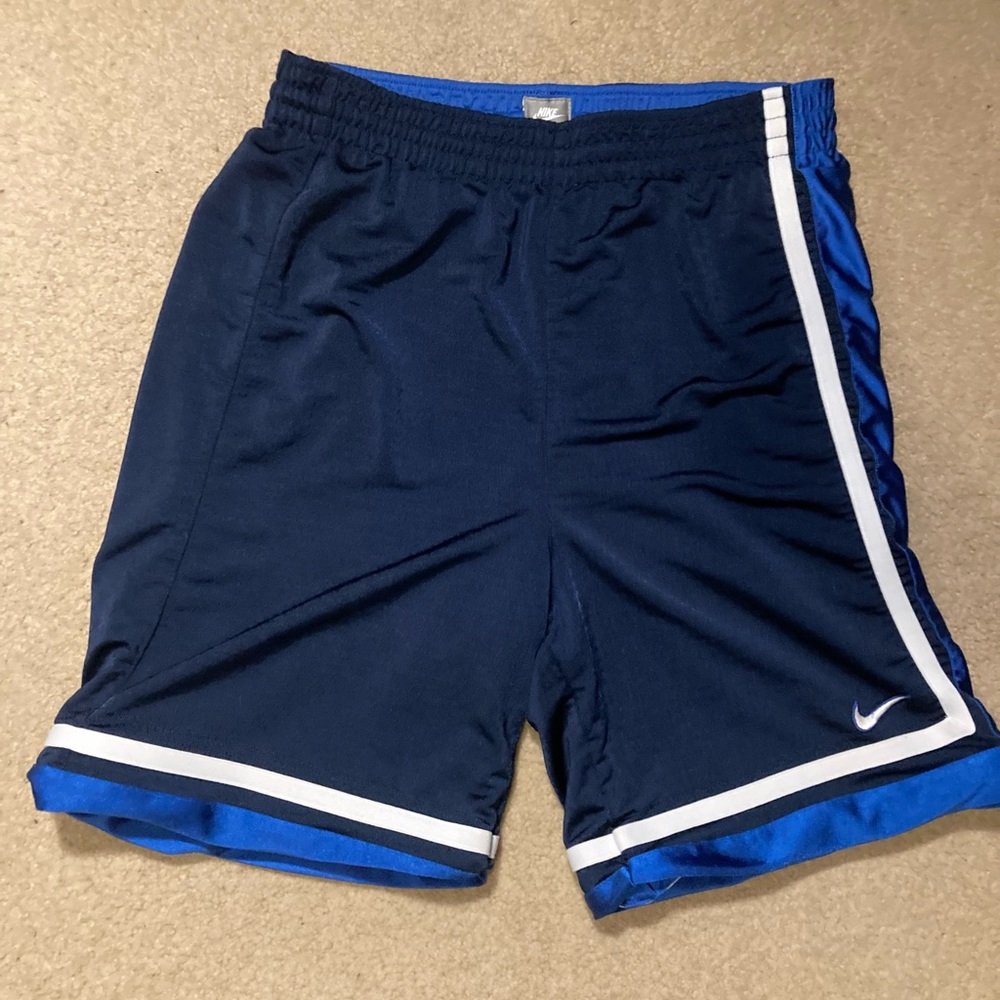 Vintage Nike Reversible Athletic Basketball Shorts Navy/Light Blue Mens